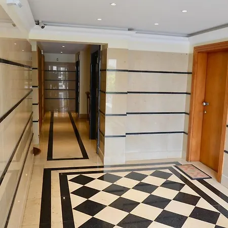 Daire Palms Palace Funchal *